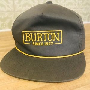 NWOT Burton Snap-Back Classic Flat Brim Hat